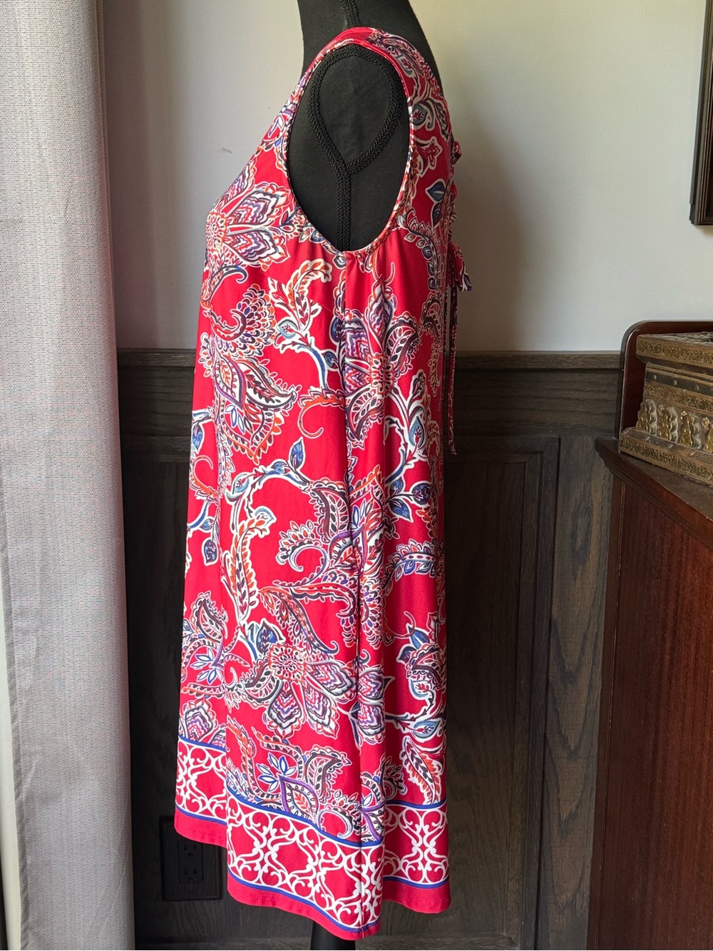 Apt. 9 Red Paisley Print Dress with Blue and Cream Accents medium - Picture 2 of 6